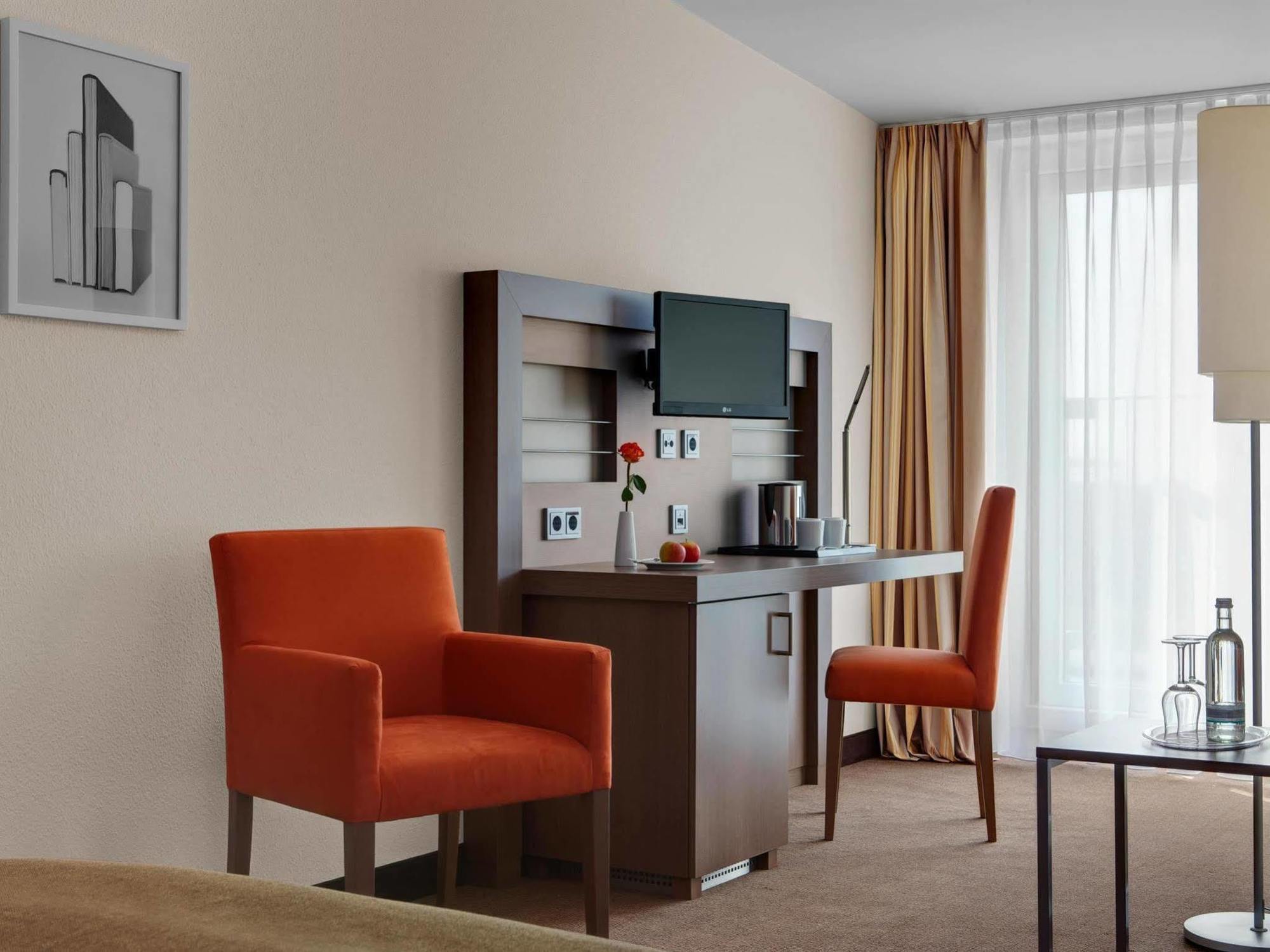 Intercityhotel Darmstadt Kültér fotó